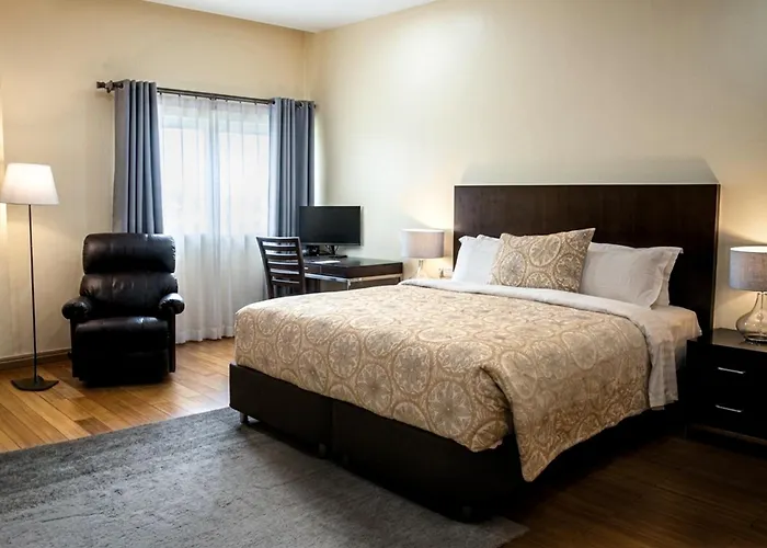 Timor Plaza Hotel & Apartments
